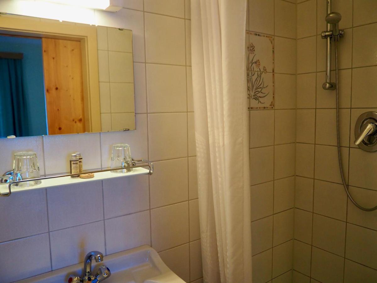 Gasthof Zum Gruenen Specht Oberzeiring ภายนอก รูปภาพ